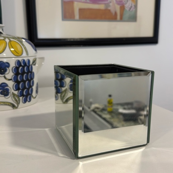 Pottery Barn Mirrored Glass Cube - Picture 1 of 7